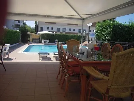 One Park Hotel